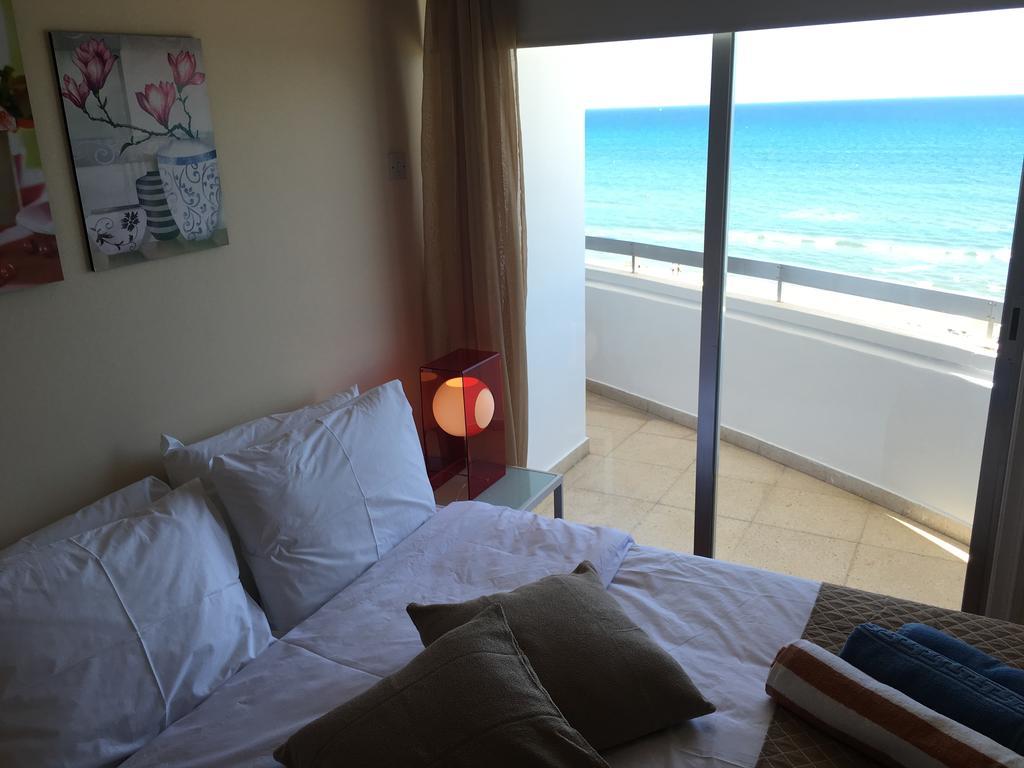 Alex Beach Apartment 51 Λάρνακα Εξωτερικό φωτογραφία