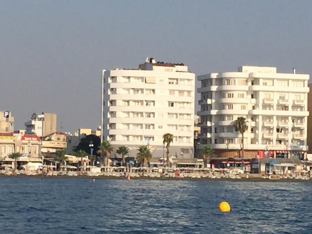 Alex Beach Apartment 51 Λάρνακα Εξωτερικό φωτογραφία